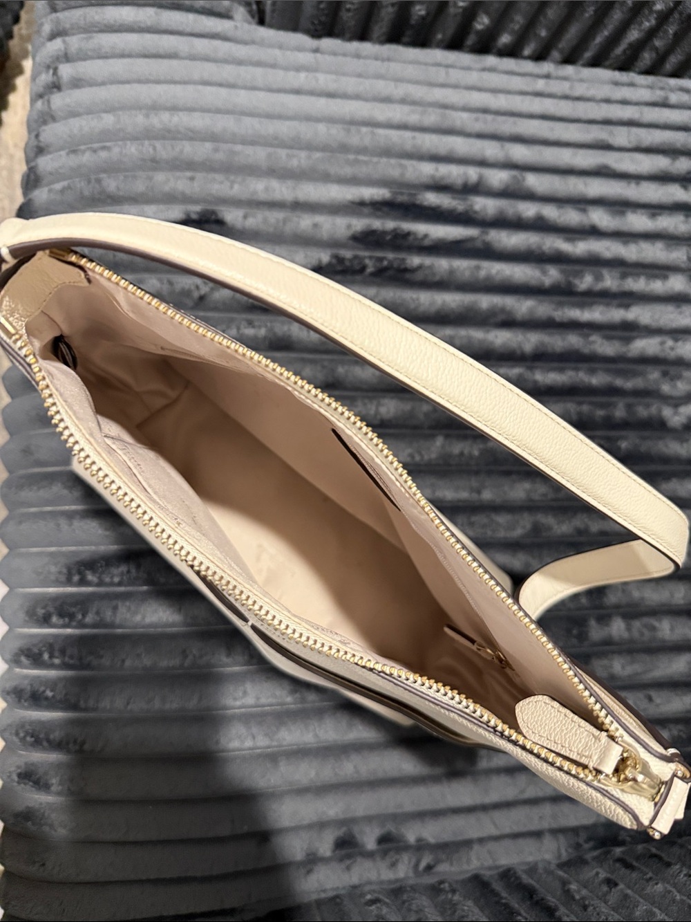 kate spade Soft Pebbled Leather Shoulder Bag in Cream - Picture 7 of 7